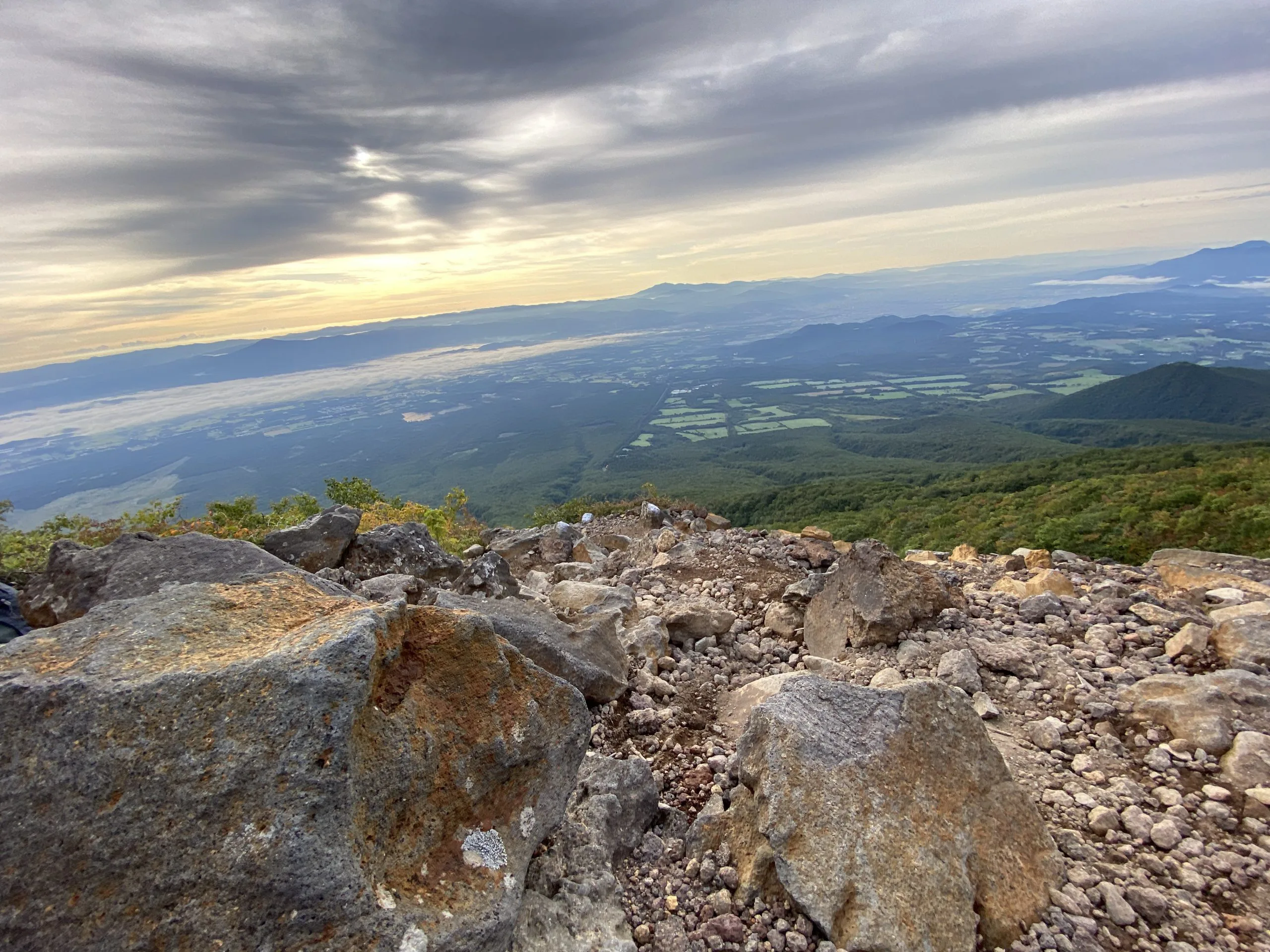 岩手山登山 スタッフで岩手山 2 038m に登頂してきました Conditioning Field Blue8 ブルーエイト